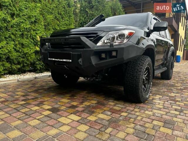 Черный Лексус ЛХ, объемом двигателя 5.66 л и пробегом 234 тыс. км за 34999 $, фото 13 на Automoto.ua