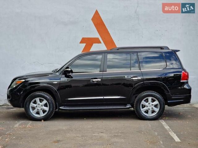 Черный Лексус ЛХ, объемом двигателя 5.66 л и пробегом 462 тыс. км за 21990 $, фото 16 на Automoto.ua