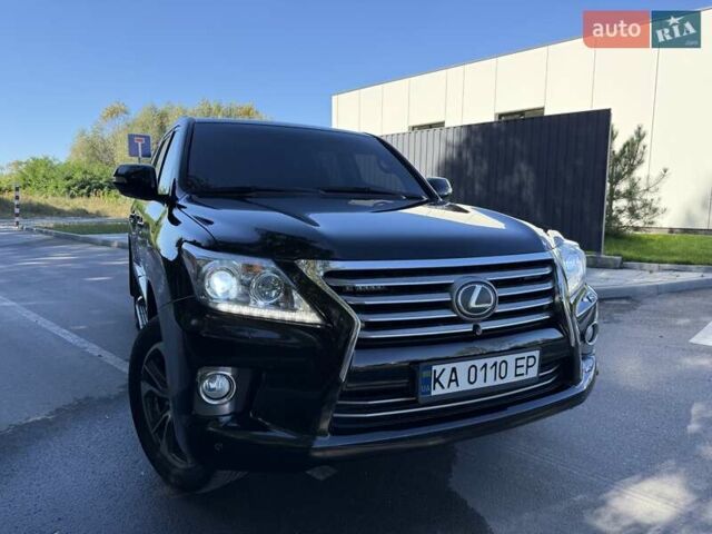 Черный Лексус ЛХ, объемом двигателя 5.7 л и пробегом 297 тыс. км за 26000 $, фото 5 на Automoto.ua