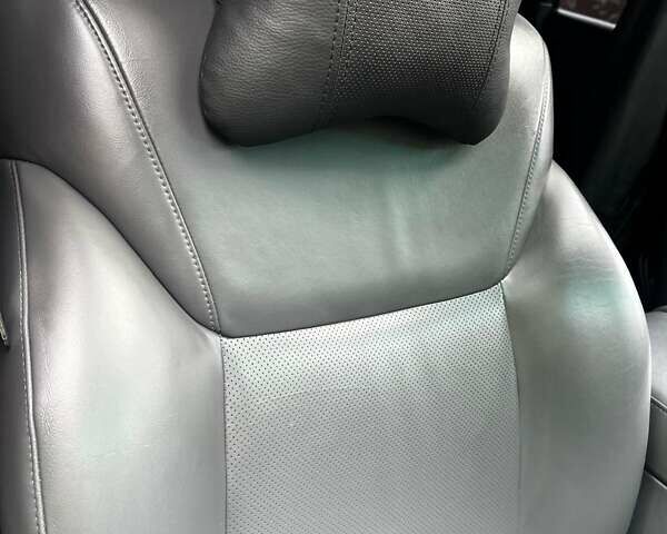 Черный Лексус ЛХ, объемом двигателя 5.66 л и пробегом 234 тыс. км за 34999 $, фото 25 на Automoto.ua