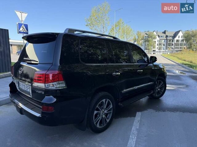Черный Лексус ЛХ, объемом двигателя 5.7 л и пробегом 297 тыс. км за 26000 $, фото 8 на Automoto.ua