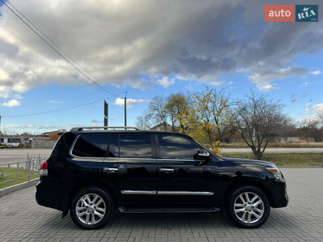 Чорний Лексус ЛХ, об'ємом двигуна 5.7 л та пробігом 233 тис. км за 21900 $, фото 7 на Automoto.ua