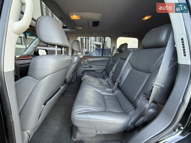 Черный Лексус ЛХ, объемом двигателя 5.7 л и пробегом 252 тыс. км за 25999 $, фото 66 на Automoto.ua