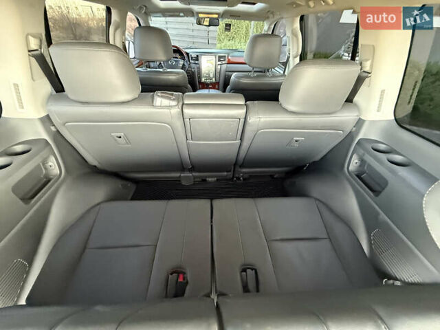 Черный Лексус ЛХ, объемом двигателя 5.7 л и пробегом 252 тыс. км за 25999 $, фото 61 на Automoto.ua