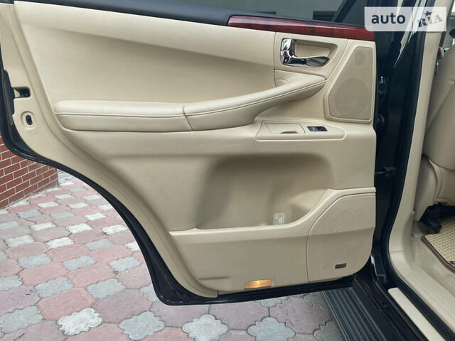 Чорний Лексус ЛХ, об'ємом двигуна 5.7 л та пробігом 172 тис. км за 25000 $, фото 10 на Automoto.ua