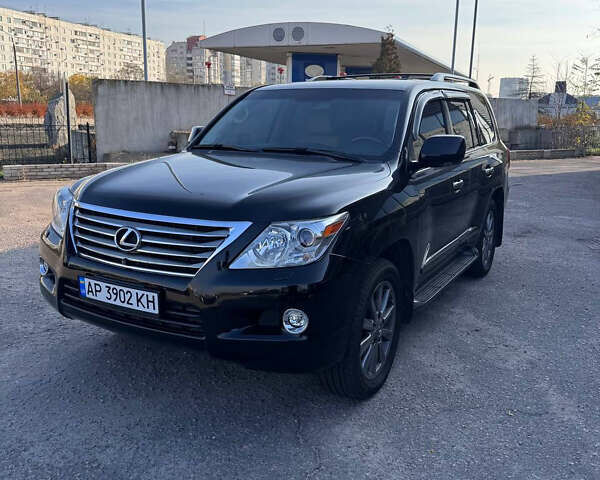 Черный Лексус ЛХ, объемом двигателя 5.66 л и пробегом 200 тыс. км за 25999 $, фото 2 на Automoto.ua
