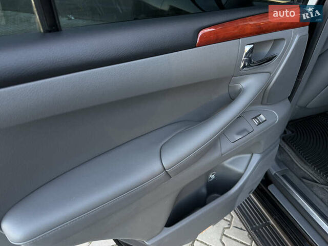 Черный Лексус ЛХ, объемом двигателя 5.69 л и пробегом 160 тыс. км за 26990 $, фото 36 на Automoto.ua