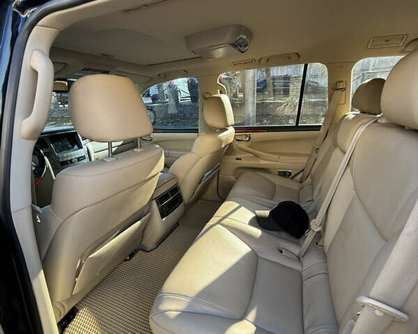 Чорний Лексус ЛХ, об'ємом двигуна 5.66 л та пробігом 420 тис. км за 25000 $, фото 3 на Automoto.ua