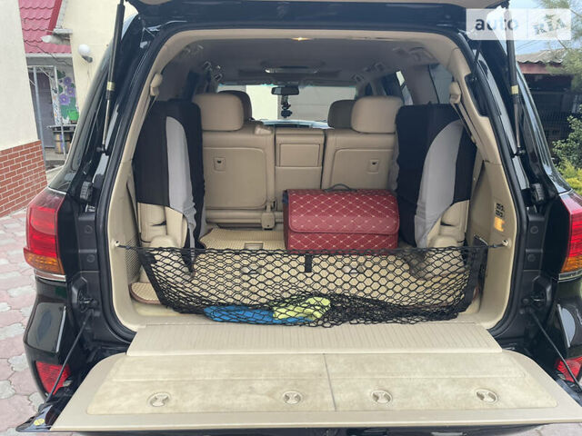 Чорний Лексус ЛХ, об'ємом двигуна 5.7 л та пробігом 172 тис. км за 25000 $, фото 13 на Automoto.ua