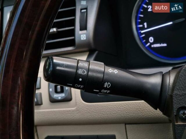 Черный Лексус ЛХ, объемом двигателя 5.66 л и пробегом 462 тыс. км за 21990 $, фото 59 на Automoto.ua