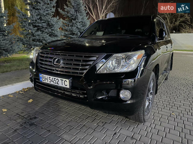 Черный Лексус ЛХ, объемом двигателя 5.7 л и пробегом 267 тыс. км за 23800 $, фото 11 на Automoto.ua