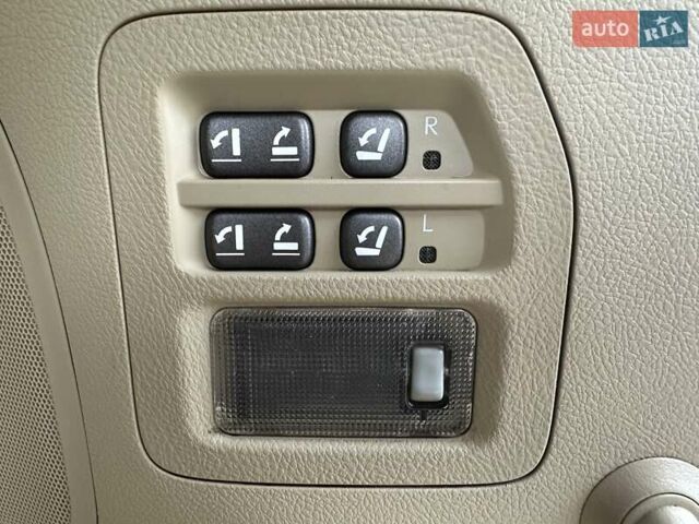 Чорний Лексус ЛХ, об'ємом двигуна 5.7 л та пробігом 230 тис. км за 23900 $, фото 57 на Automoto.ua