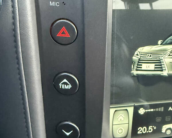 Черный Лексус ЛХ, объемом двигателя 5.7 л и пробегом 252 тыс. км за 25999 $, фото 93 на Automoto.ua