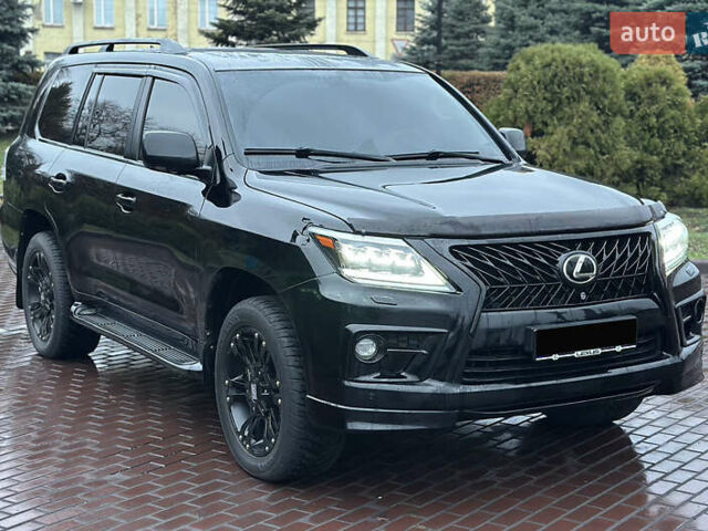 Чорний Лексус ЛХ, об'ємом двигуна 5.66 л та пробігом 262 тис. км за 18999 $, фото 8 на Automoto.ua