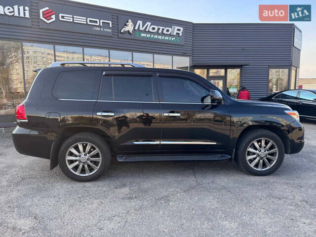 Черный Лексус ЛХ, объемом двигателя 5.66 л и пробегом 200 тыс. км за 25999 $, фото 8 на Automoto.ua