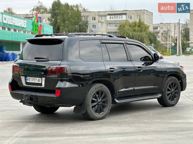 Лексус ЛХ 2008 в Павлограде на Automoto.ua Черный Лексус ЛХ, объемом двигателя 5.66 л и пробегом 240 тыс. км за 22500 $, фото 3 на Automoto.ua