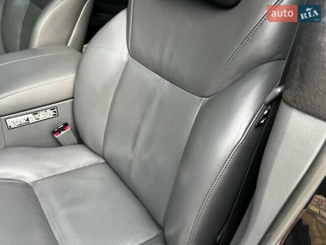 Черный Лексус ЛХ, объемом двигателя 5.66 л и пробегом 234 тыс. км за 34999 $, фото 18 на Automoto.ua