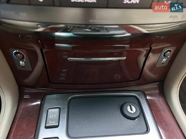 Чорний Лексус ЛХ, об'ємом двигуна 5.7 л та пробігом 230 тис. км за 23900 $, фото 46 на Automoto.ua