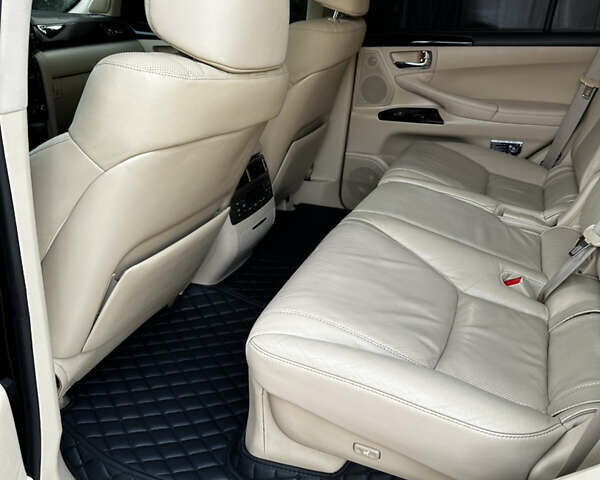 Чорний Лексус ЛХ, об'ємом двигуна 0 л та пробігом 350 тис. км за 33999 $, фото 11 на Automoto.ua