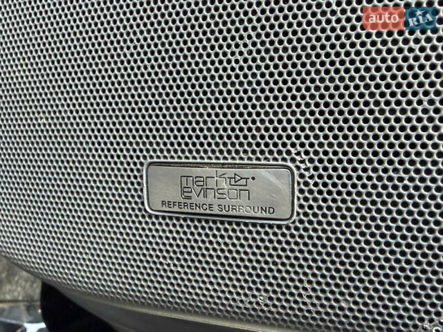 Черный Лексус ЛХ, объемом двигателя 5.7 л и пробегом 252 тыс. км за 25999 $, фото 47 на Automoto.ua