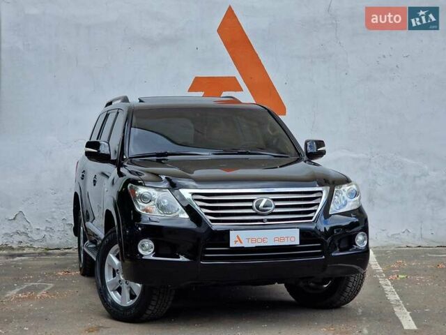 Черный Лексус ЛХ, объемом двигателя 5.66 л и пробегом 462 тыс. км за 21990 $, фото 5 на Automoto.ua