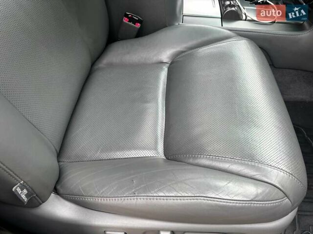 Черный Лексус ЛХ, объемом двигателя 5.66 л и пробегом 234 тыс. км за 34999 $, фото 24 на Automoto.ua