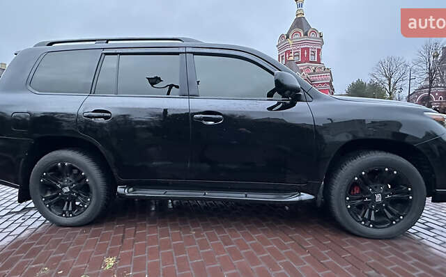 Чорний Лексус ЛХ, об'ємом двигуна 5.66 л та пробігом 262 тис. км за 18999 $, фото 10 на Automoto.ua