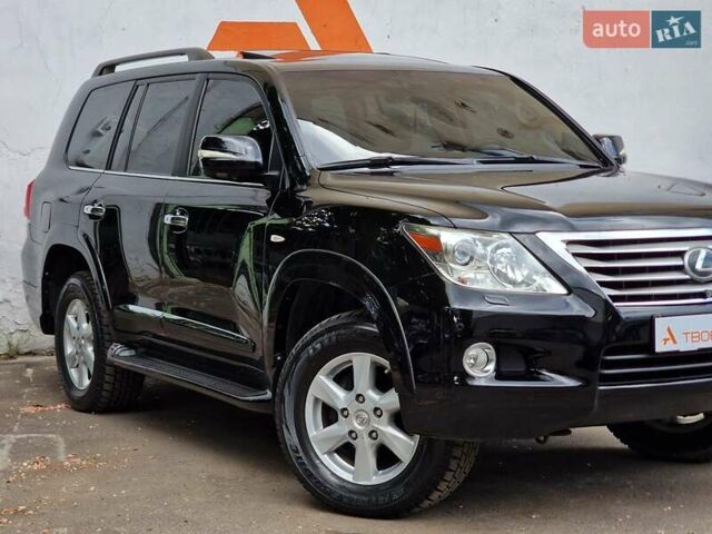 Черный Лексус ЛХ, объемом двигателя 5.66 л и пробегом 462 тыс. км за 21990 $, фото 9 на Automoto.ua