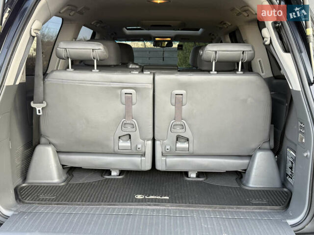 Черный Лексус ЛХ, объемом двигателя 5.7 л и пробегом 252 тыс. км за 25999 $, фото 60 на Automoto.ua