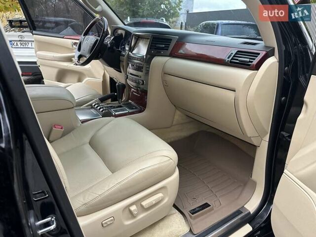 Чорний Лексус ЛХ, об'ємом двигуна 5.7 л та пробігом 230 тис. км за 23900 $, фото 29 на Automoto.ua