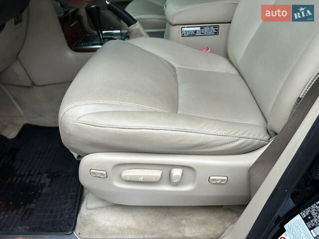 Чорний Лексус ЛХ, об'ємом двигуна 5.66 л та пробігом 262 тис. км за 18999 $, фото 39 на Automoto.ua