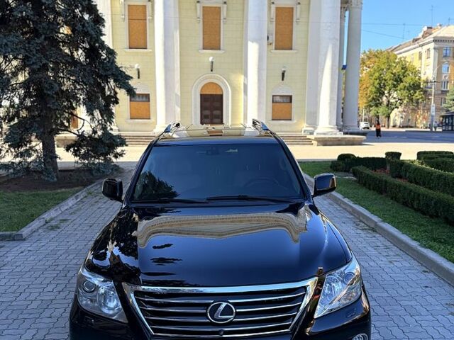 Чорний Лексус ЛХ, об'ємом двигуна 5.7 л та пробігом 250 тис. км за 24000 $, фото 6 на Automoto.ua