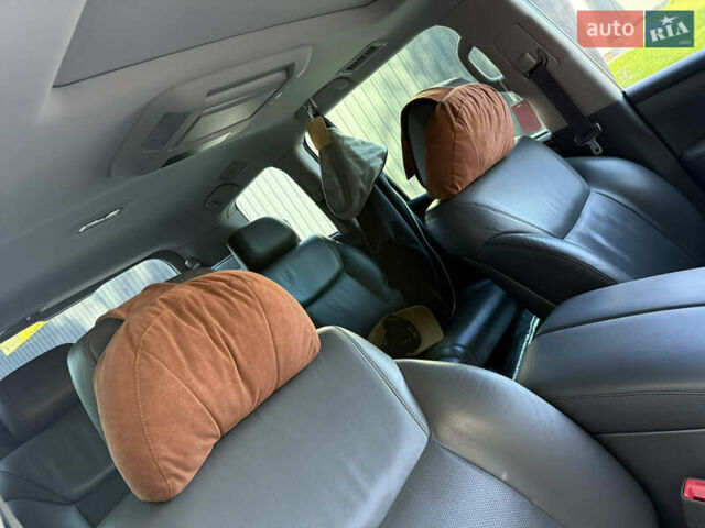 Черный Лексус ЛХ, объемом двигателя 5.7 л и пробегом 297 тыс. км за 26500 $, фото 22 на Automoto.ua