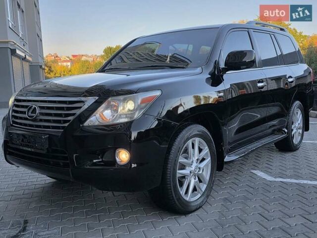 Чорний Лексус ЛХ, об'ємом двигуна 5.7 л та пробігом 253 тис. км за 25777 $, фото 6 на Automoto.ua