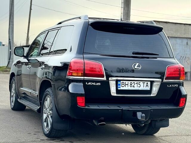 Черный Лексус ЛХ, объемом двигателя 5.7 л и пробегом 270 тыс. км за 27000 $, фото 10 на Automoto.ua