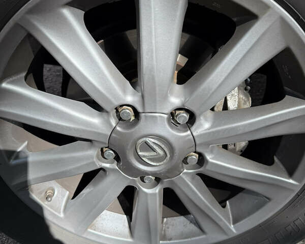 Черный Лексус ЛХ, объемом двигателя 5.66 л и пробегом 278 тыс. км за 23500 $, фото 8 на Automoto.ua