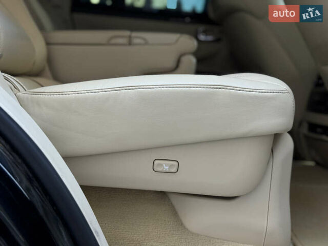 Черный Лексус ЛХ, объемом двигателя 5.7 л и пробегом 142 тыс. км за 71000 $, фото 33 на Automoto.ua