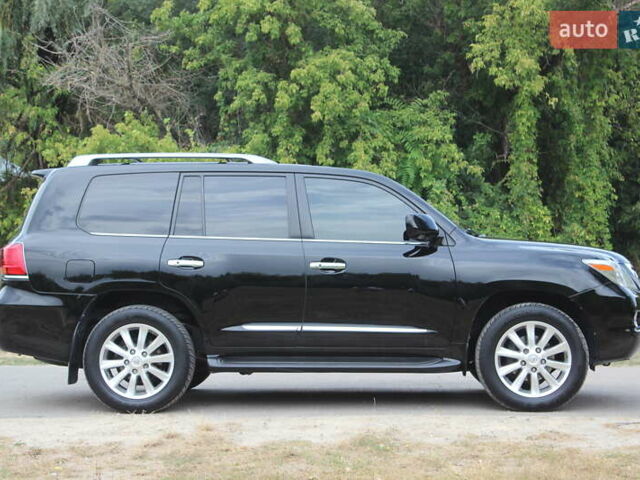 Чорний Лексус ЛХ, об'ємом двигуна 5.66 л та пробігом 208 тис. км за 27999 $, фото 9 на Automoto.ua