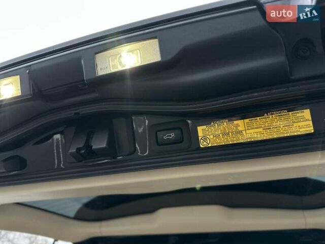 Чорний Лексус ЛХ, об'ємом двигуна 5.66 л та пробігом 144 тис. км за 75000 $, фото 37 на Automoto.ua