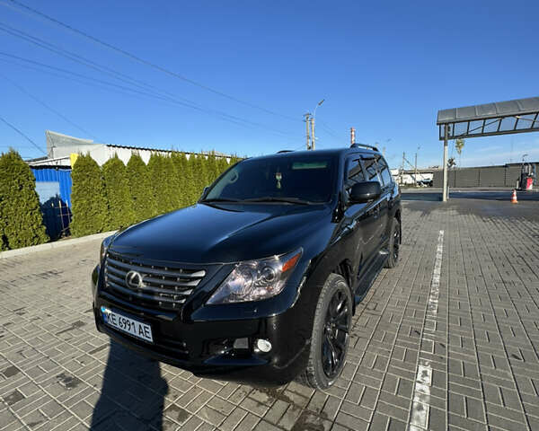 Черный Лексус ЛХ, объемом двигателя 5.7 л и пробегом 218 тыс. км за 26200 $, фото 14 на Automoto.ua