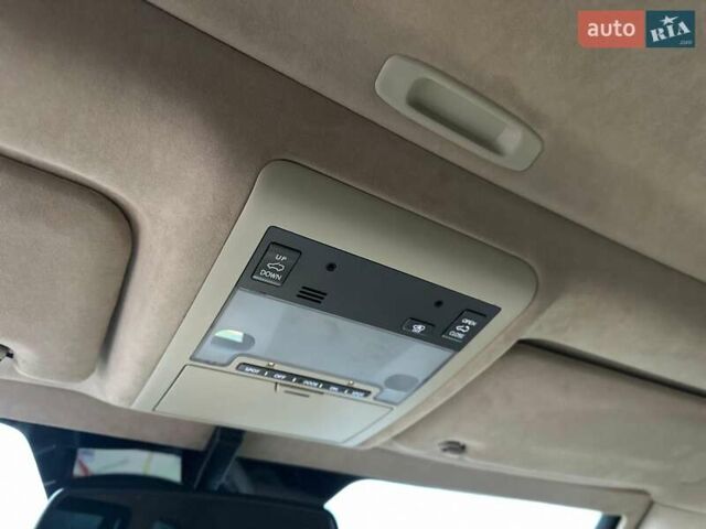 Чорний Лексус ЛХ, об'ємом двигуна 5.66 л та пробігом 144 тис. км за 75000 $, фото 85 на Automoto.ua