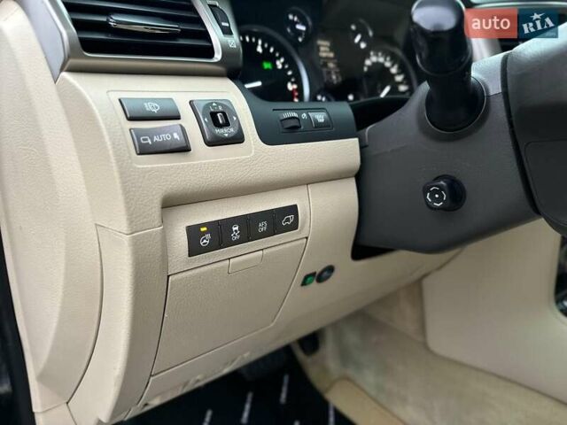 Чорний Лексус ЛХ, об'ємом двигуна 5.66 л та пробігом 144 тис. км за 75000 $, фото 45 на Automoto.ua