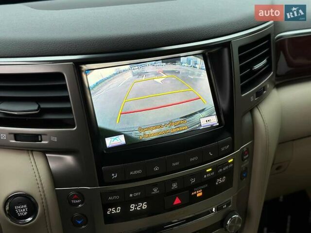 Чорний Лексус ЛХ, об'ємом двигуна 5.66 л та пробігом 144 тис. км за 75000 $, фото 87 на Automoto.ua