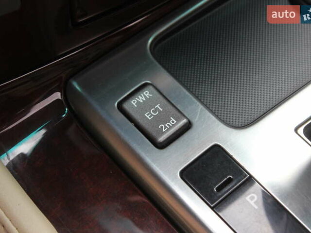 Чорний Лексус ЛХ, об'ємом двигуна 5.66 л та пробігом 208 тис. км за 27999 $, фото 74 на Automoto.ua