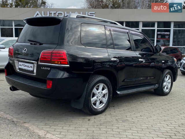 Черный Лексус ЛХ, объемом двигателя 5.66 л и пробегом 310 тыс. км за 25500 $, фото 5 на Automoto.ua