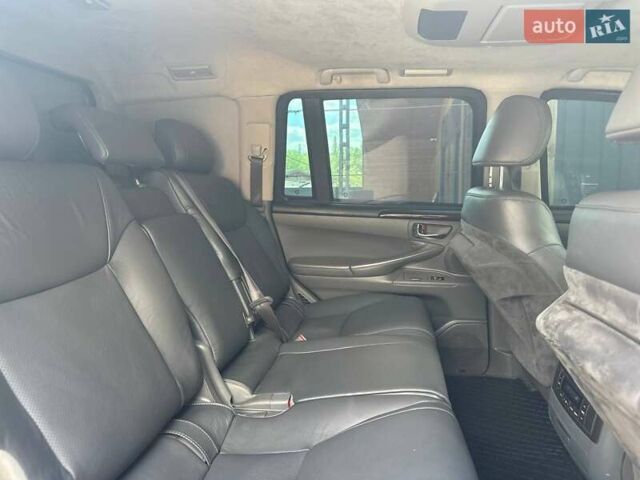 Черный Лексус ЛХ, объемом двигателя 5.66 л и пробегом 168 тыс. км за 75900 $, фото 13 на Automoto.ua