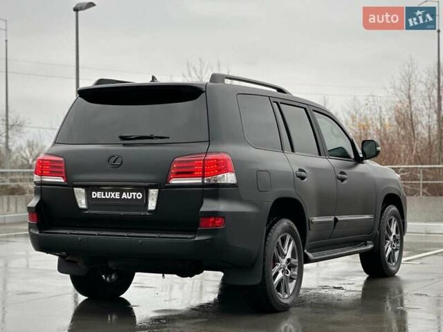 Чорний Лексус ЛХ, об'ємом двигуна 5.66 л та пробігом 144 тис. км за 75000 $, фото 9 на Automoto.ua