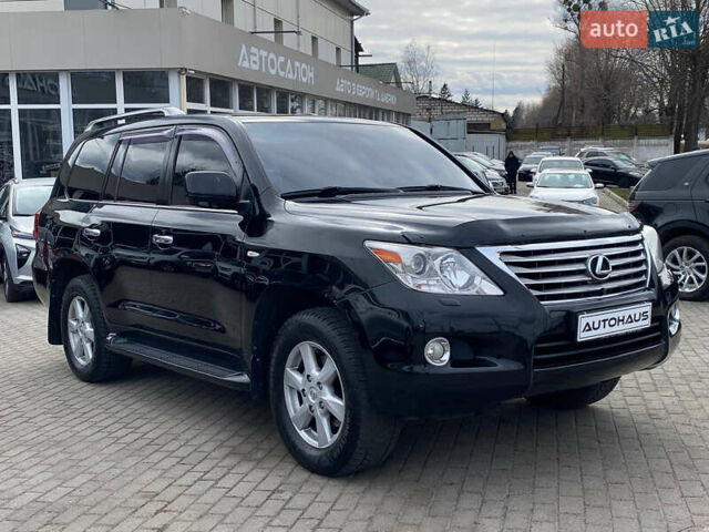 Черный Лексус ЛХ, объемом двигателя 5.66 л и пробегом 310 тыс. км за 25500 $, фото 2 на Automoto.ua
