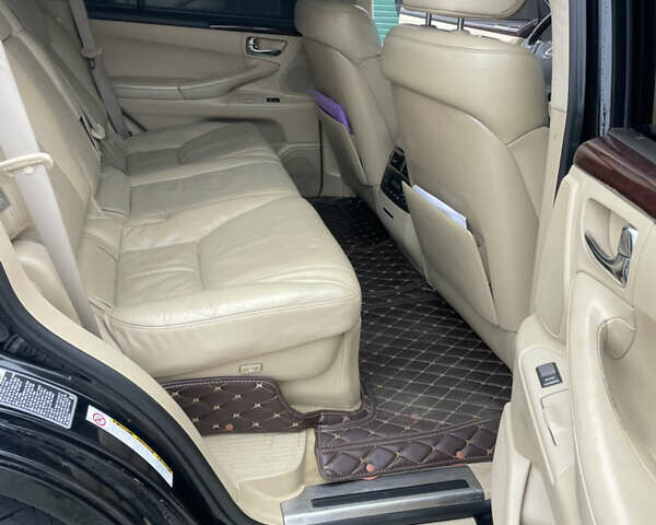 Лексус ЛХ 2010 в Киеве на Automoto.ua Черный Лексус ЛХ, объемом двигателя 5.7 л и пробегом 256 тыс. км за 26500 $, фото 3 на Automoto.ua
