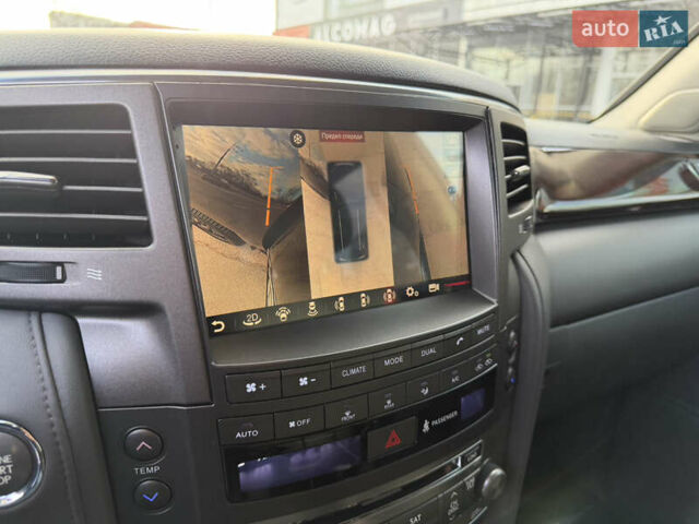 Черный Лексус ЛХ, объемом двигателя 5.66 л и пробегом 160 тыс. км за 38000 $, фото 31 на Automoto.ua